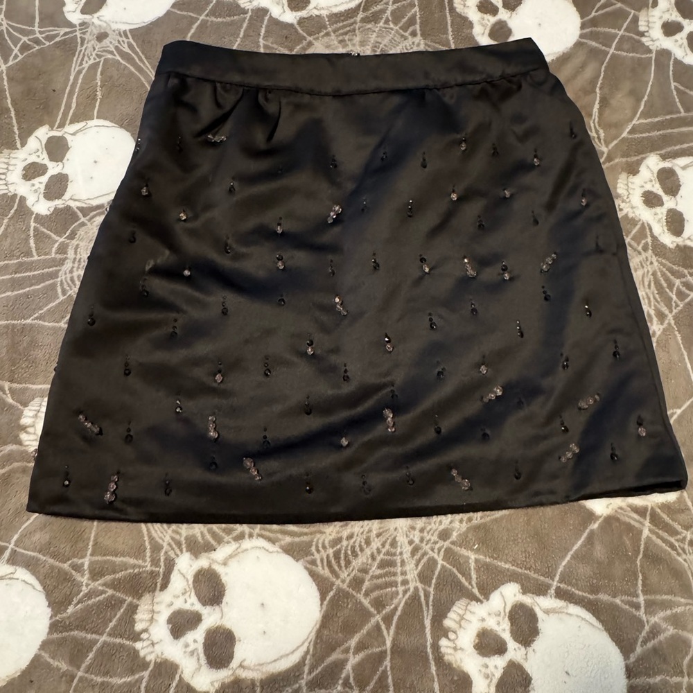 Free Assembly Elegant Black Embellished Skirt Size 6 - Picture 2 of 5